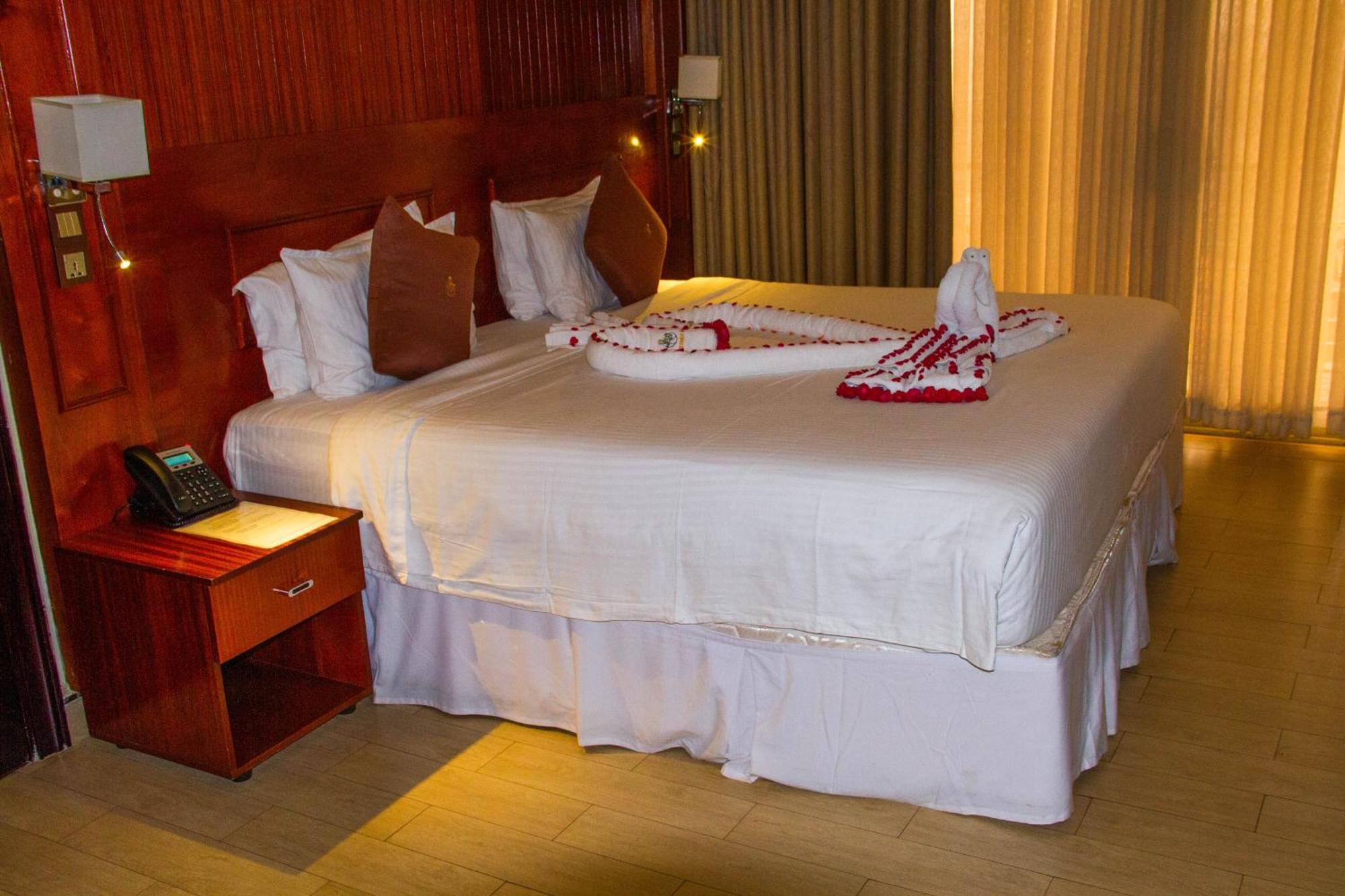 Sainte Famille Hotel Kigali Dış mekan fotoğraf