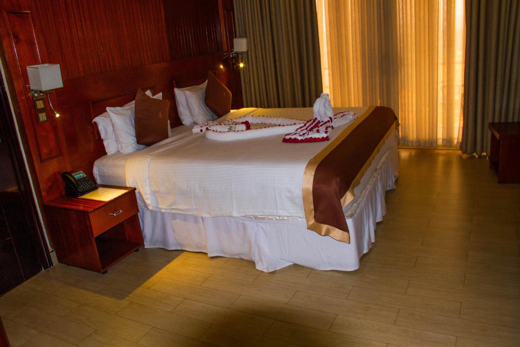 Sainte Famille Hotel Kigali Dış mekan fotoğraf