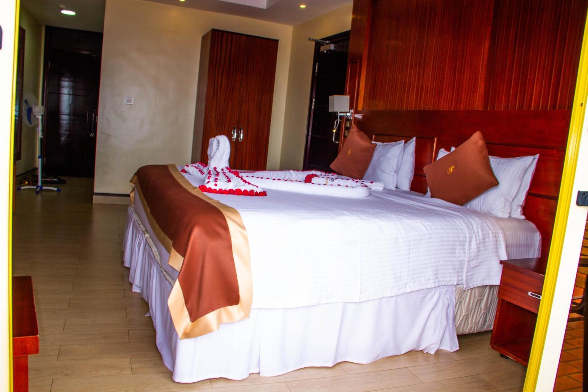 Sainte Famille Hotel Kigali Dış mekan fotoğraf