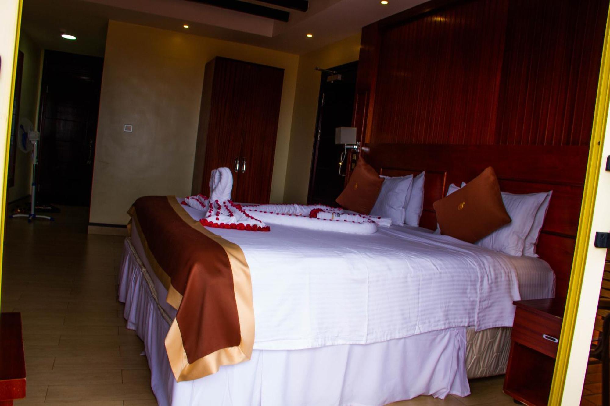 Sainte Famille Hotel Kigali Dış mekan fotoğraf