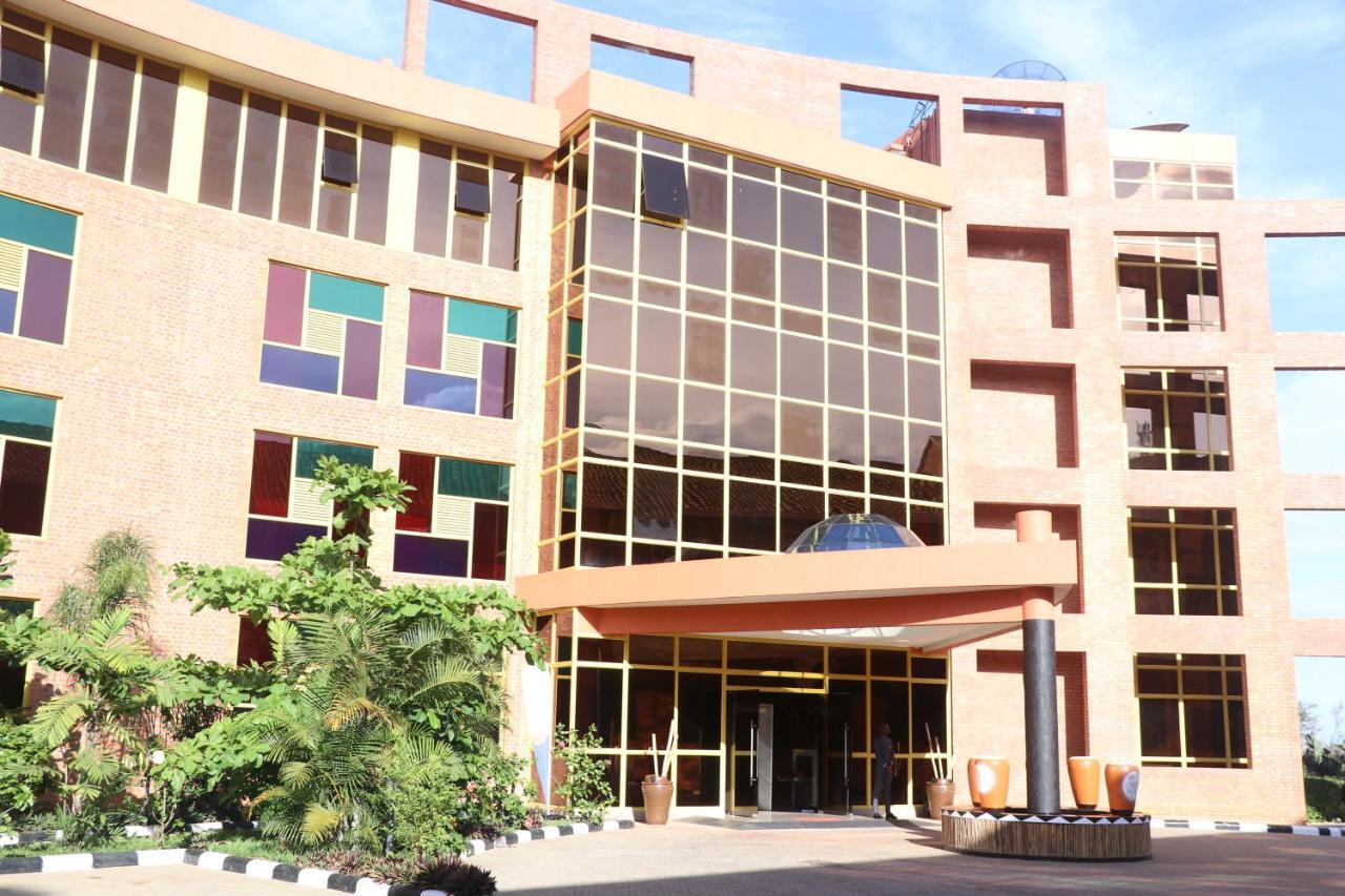 Sainte Famille Hotel Kigali Dış mekan fotoğraf