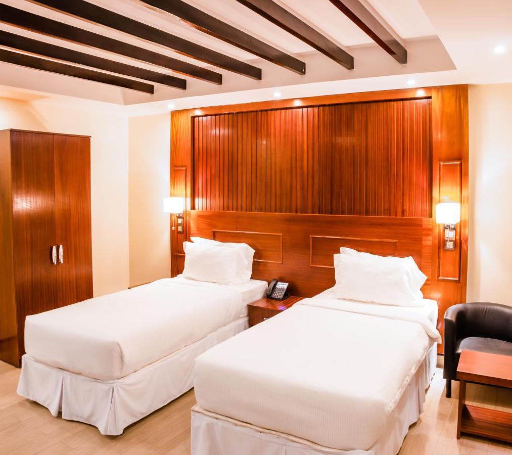 Sainte Famille Hotel Kigali Dış mekan fotoğraf